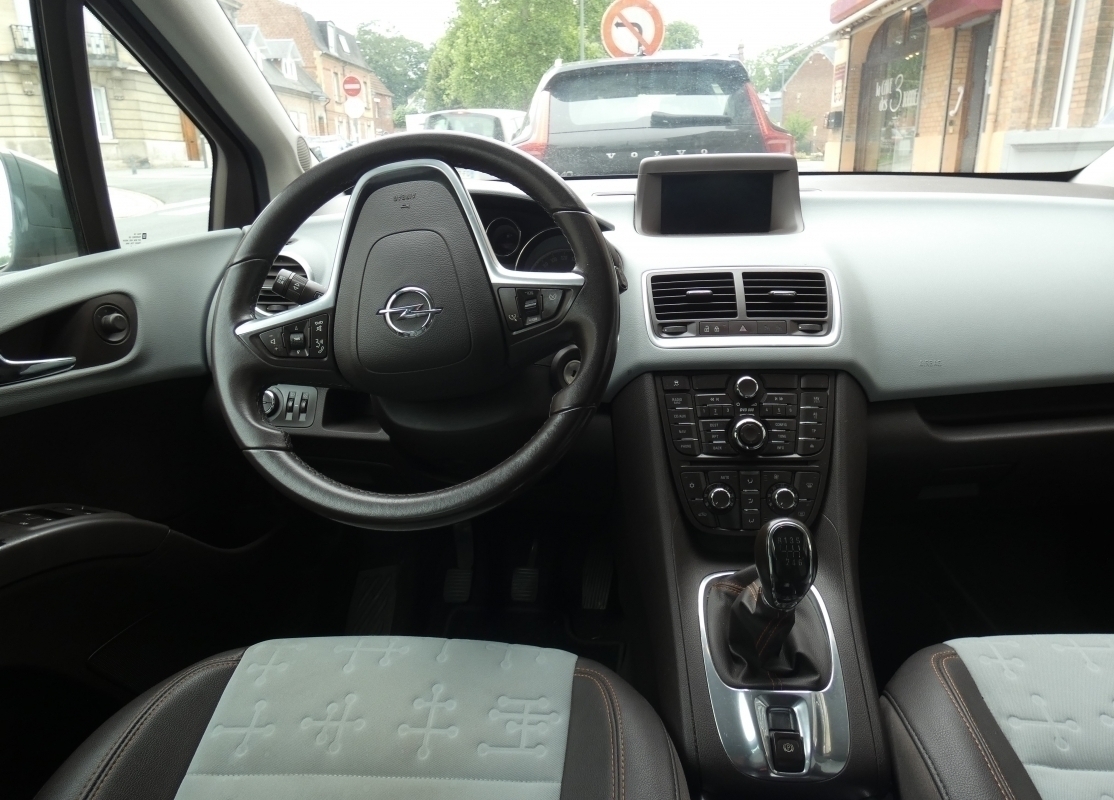 Opel Meriva — 9